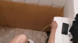 小鮮肉在舞廳看對眼